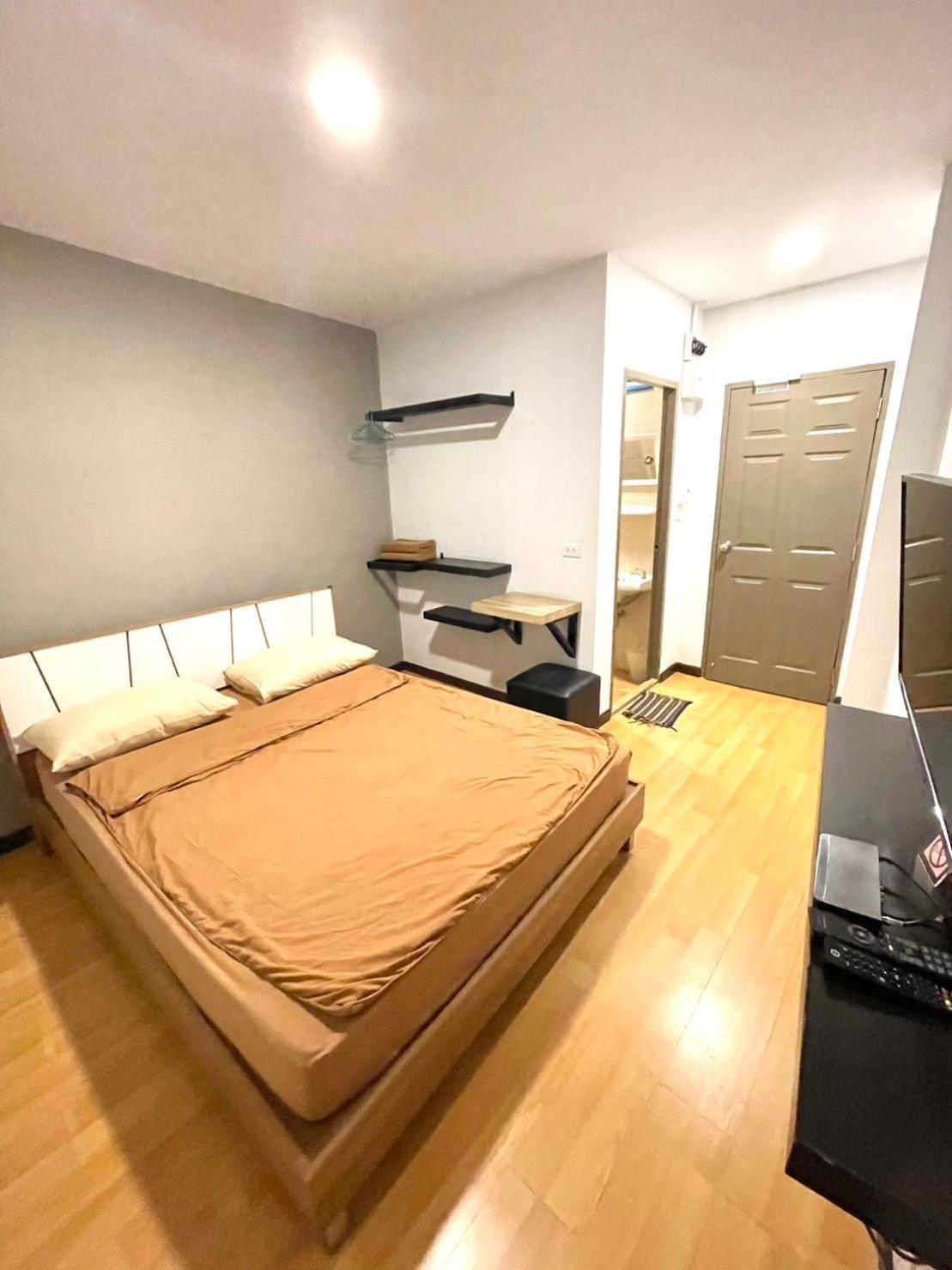 Inn Trog And Inn Soi (Adults Only) Bangkok Buitenkant foto