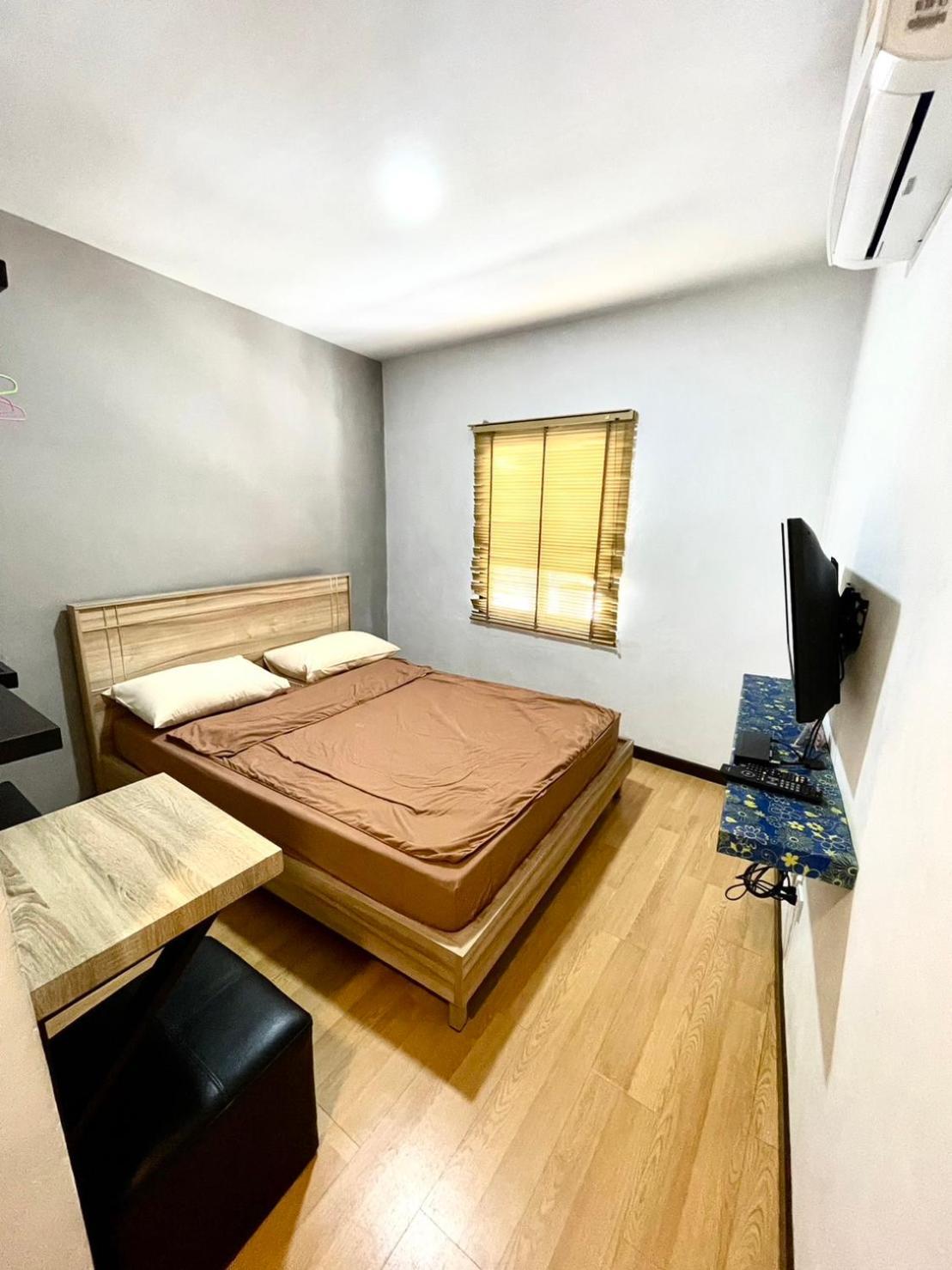 Inn Trog And Inn Soi (Adults Only) Bangkok Buitenkant foto